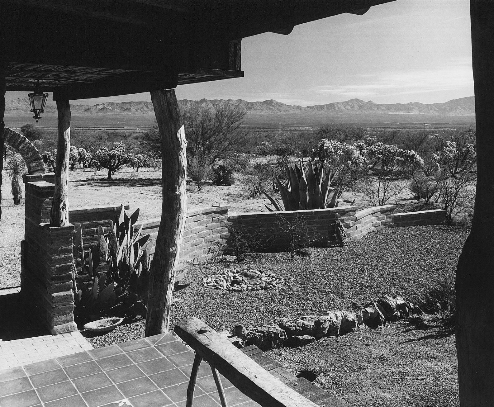 1963 ÃÛèÖÖ±²¥ home photos: Santo Tomas home